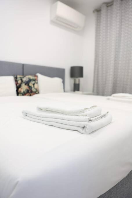 Apartment Lisbon Tagus River - Almada